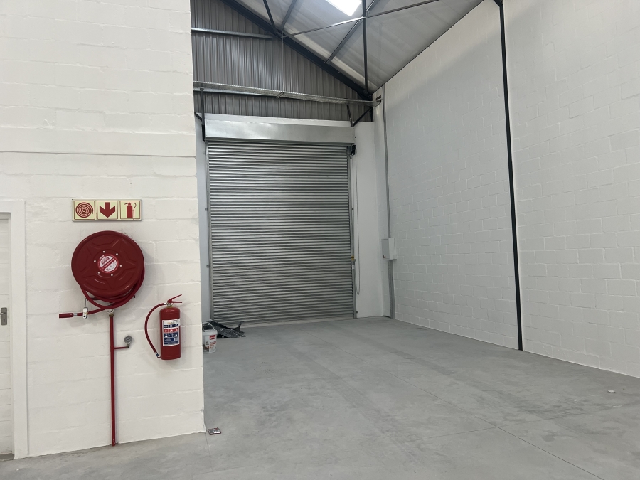 To Let Commercial Property for Rent in Firgrove Western Cape